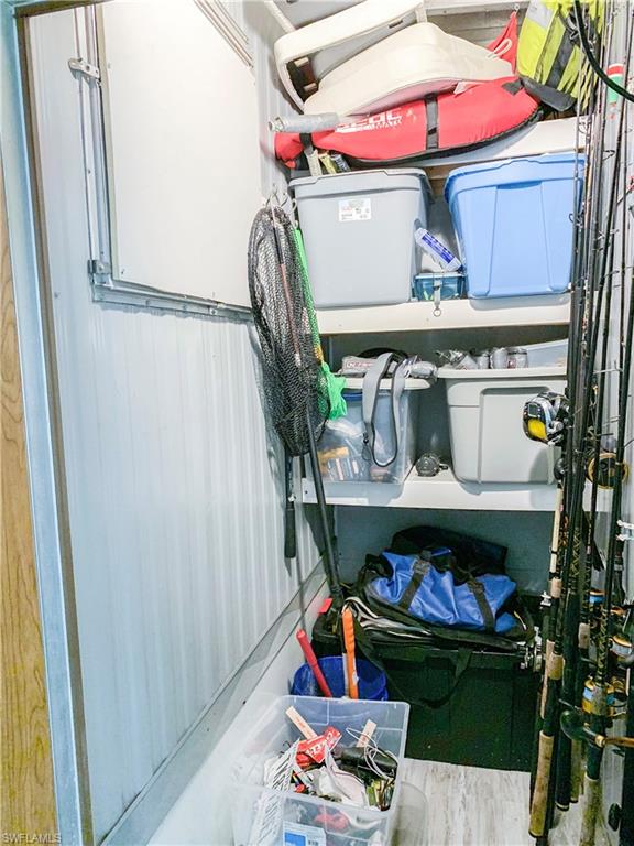 BAYSIDE ESTATES - Residential