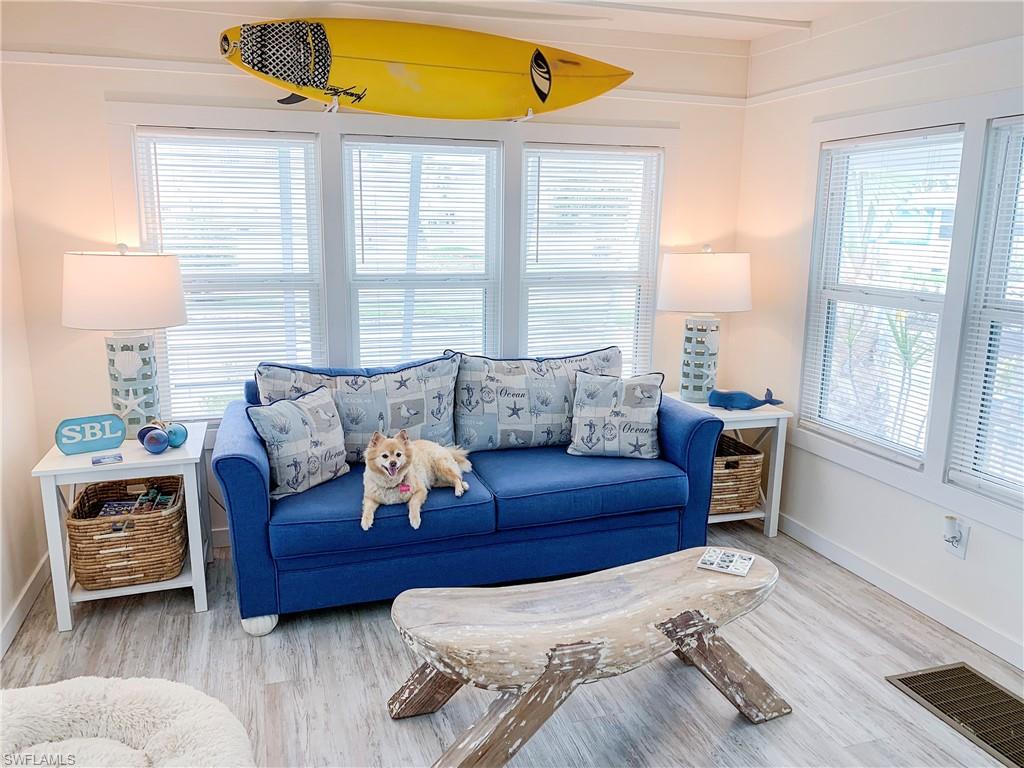 BAYSIDE ESTATES - Residential