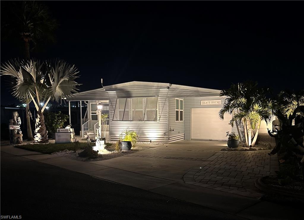 BAYSIDE ESTATES - Residential