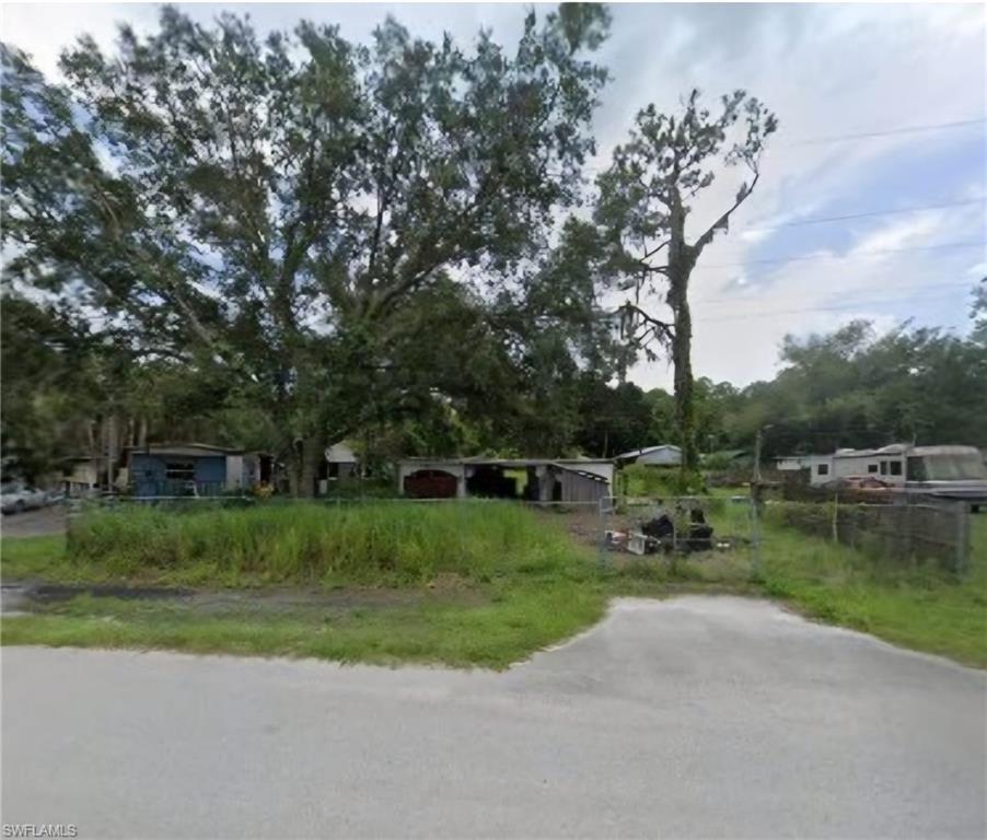 MOON LAKE - Residential