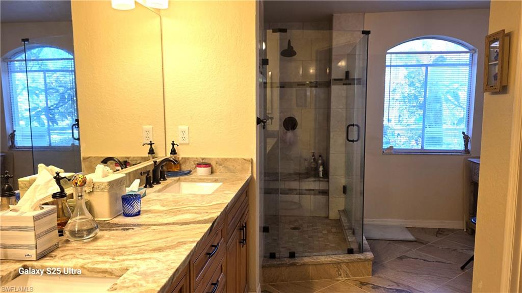 LAS BRISAS AT SPANISH WELLS - Residential
