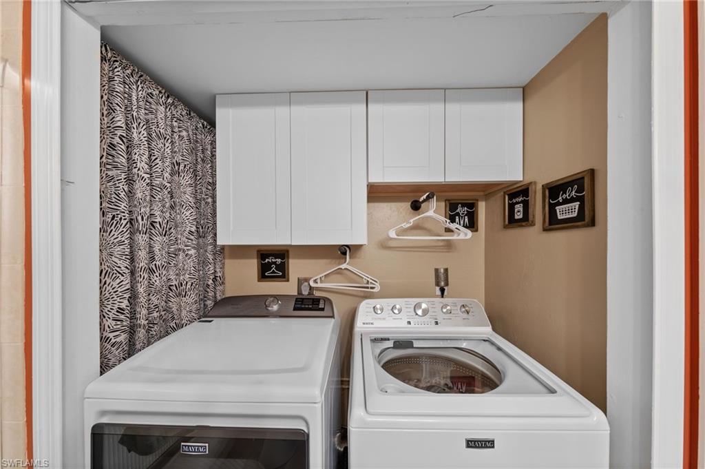 DOCKSIDE CONDO OF CAPE CORAL - Residential