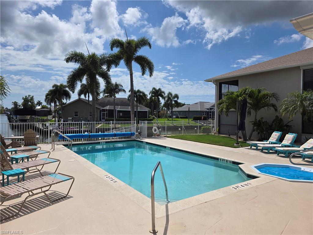 DOCKSIDE CONDO OF CAPE CORAL - Residential