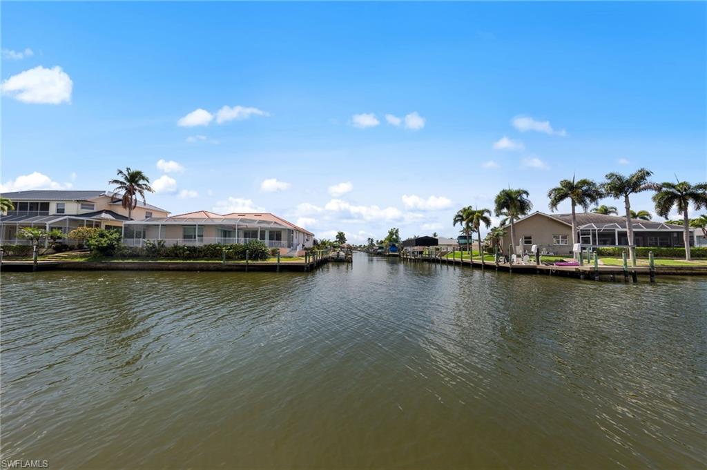 DOCKSIDE CONDO OF CAPE CORAL - Residential