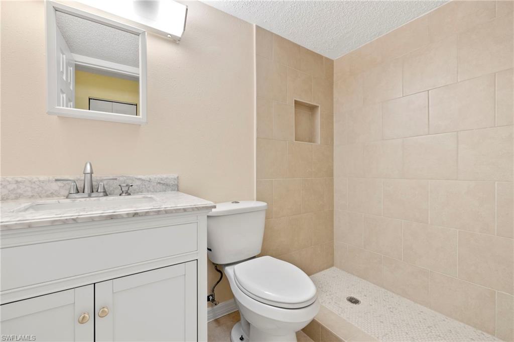 FOXMOOR CONDO - Residential