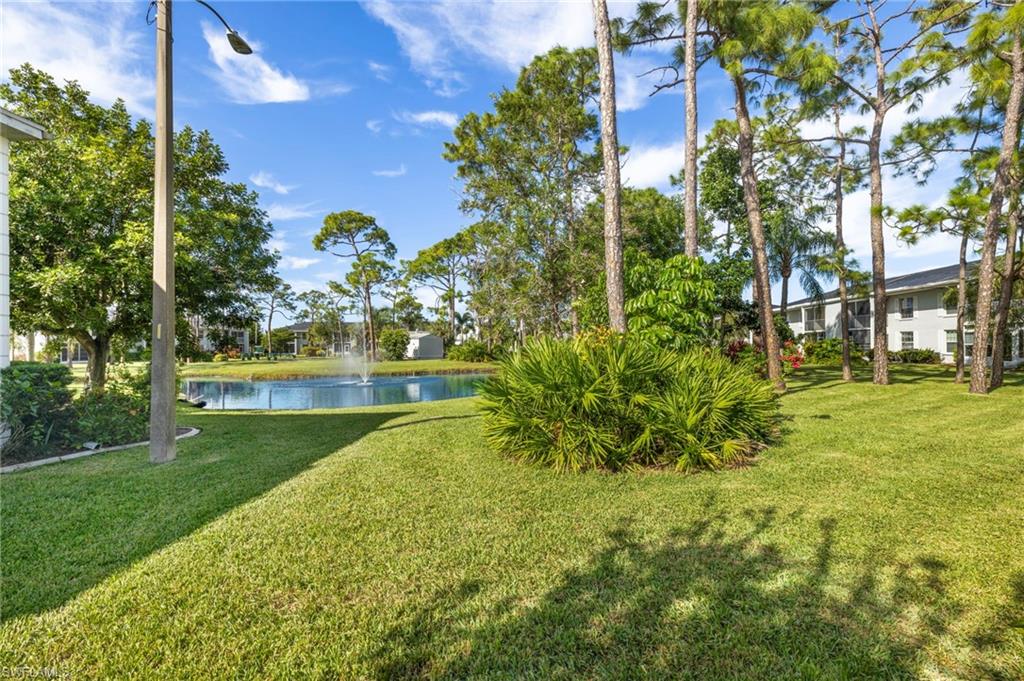 FOXMOOR CONDO - Residential