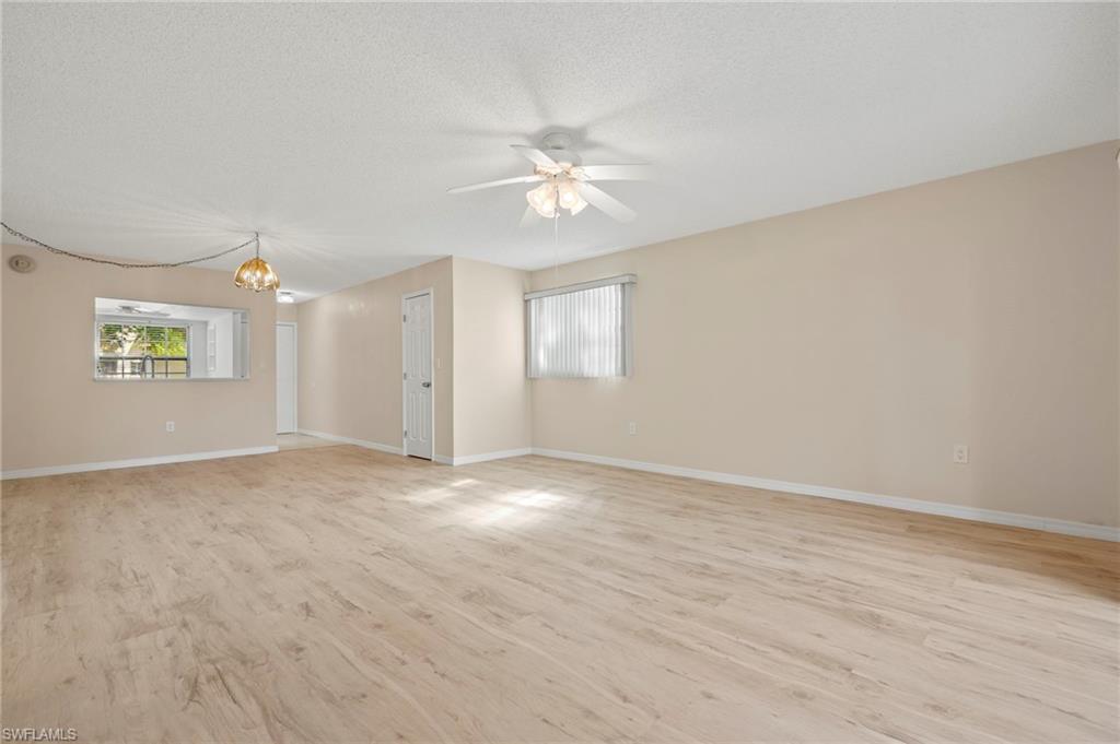 FOXMOOR CONDO - Residential