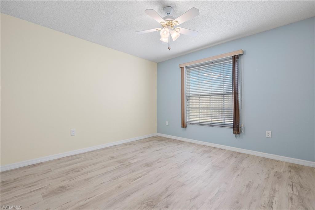 FOXMOOR CONDO - Residential