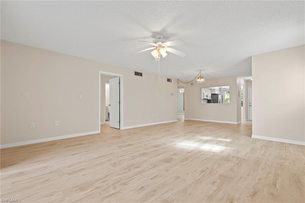 FOXMOOR CONDO - Residential