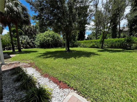 A home in NAPLES