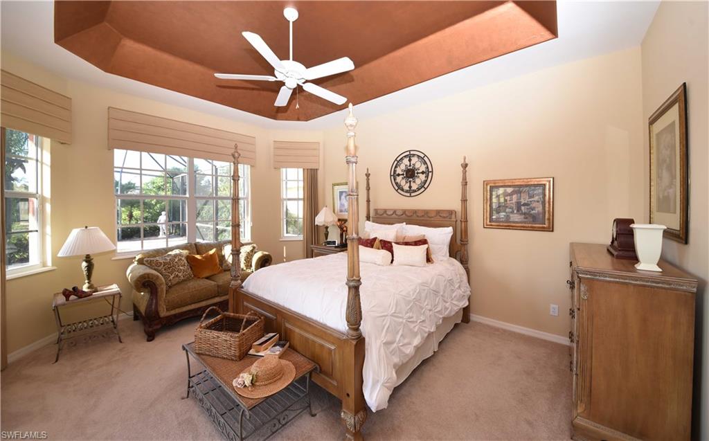 LONGSHORE LAKE - Residential