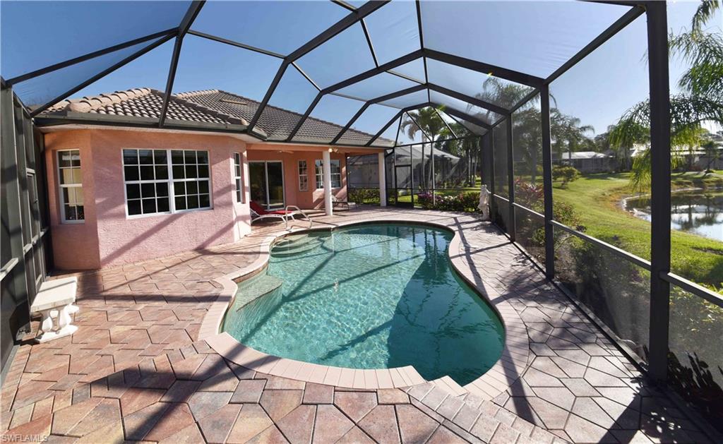 LONGSHORE LAKE - Residential