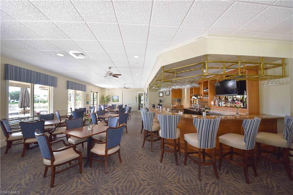 LONGSHORE LAKE - Residential