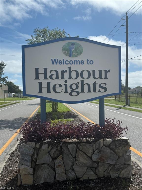 HARBOR HEIGHTS - Land