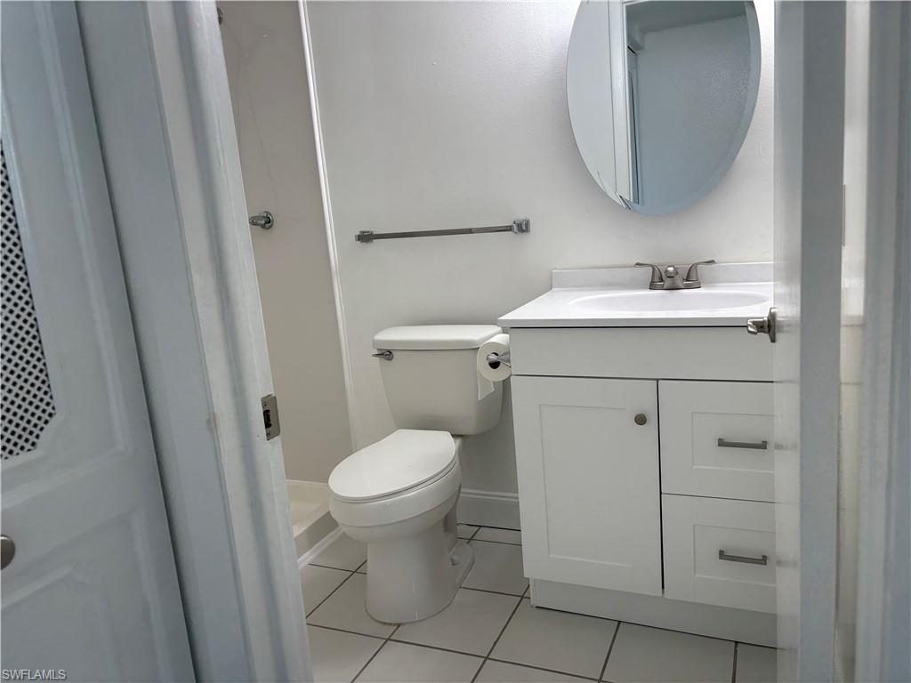 SEVEN LAKES - Residential