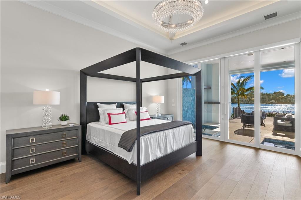 ROYAL HARBOR - Residential