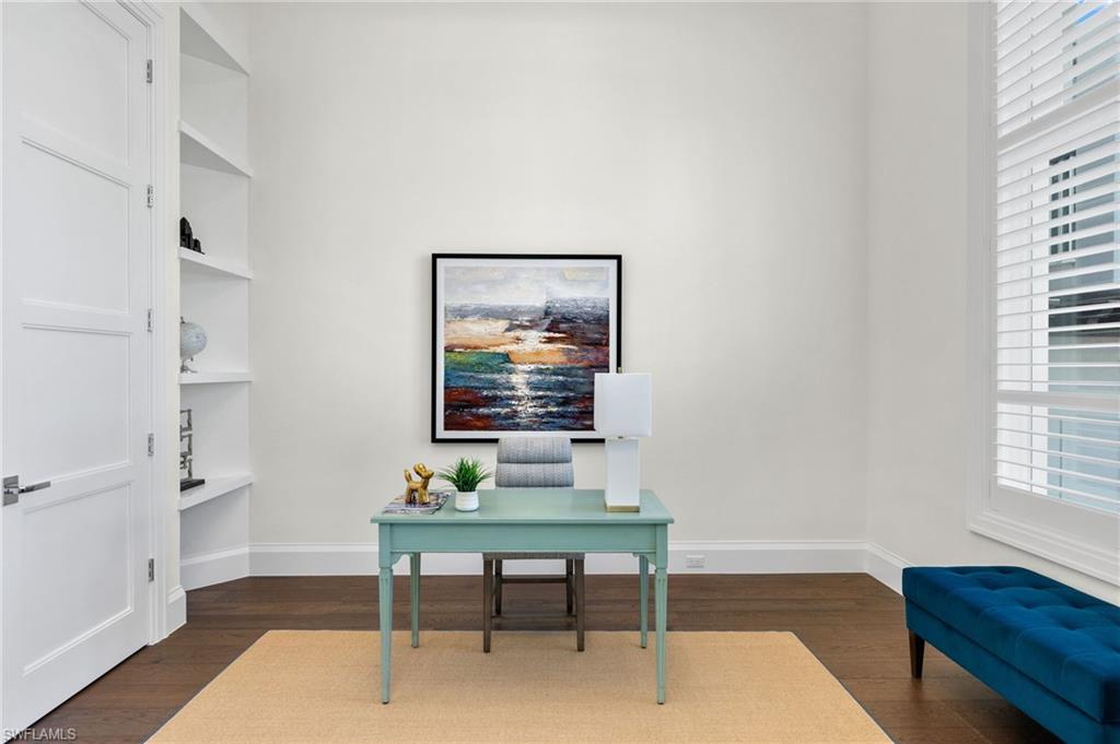 ROYAL HARBOR - Residential