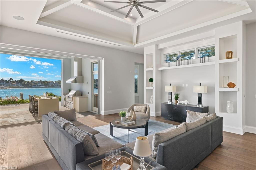 ROYAL HARBOR - Residential