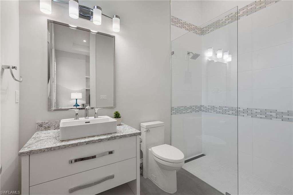 ROYAL HARBOR - Residential