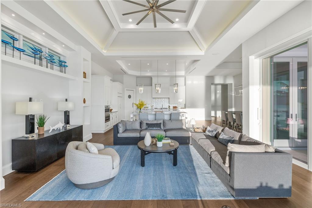 ROYAL HARBOR - Residential