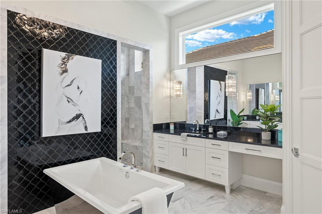 ROYAL HARBOR - Residential