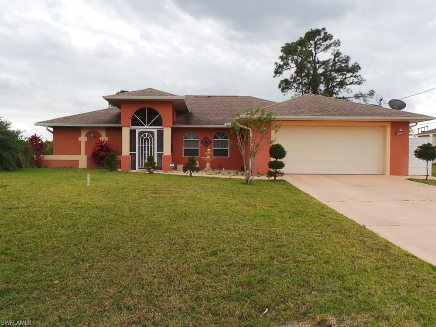 Come take a look at this one!!  Home has 3 bedrooms, 2 bathrooms and separate family and living rooms for your family's enjoyment. Enjoy the beautiful Florida evenings on your screened lanai.  The home comes with a complete appliance package to include the washer and dryer. Home has a heat recovery system as well as extra insulation in the attic which makes it very energy efficient. Shed in back yard stays with home and gives you lots of extra storage space.  Don't miss out on this great home....Schedule your showing today!!