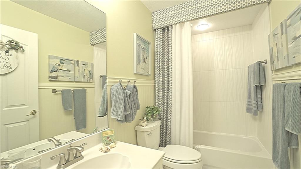 DIAMOND LAKE - Residential