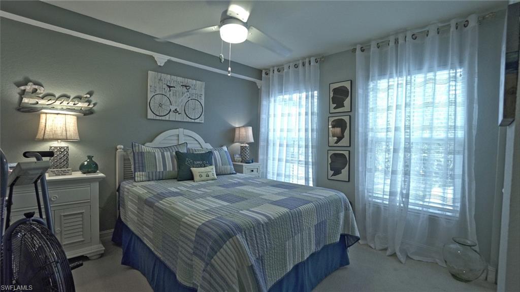 DIAMOND LAKE - Residential