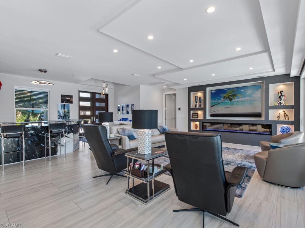 MARCO ISLAND - Residential