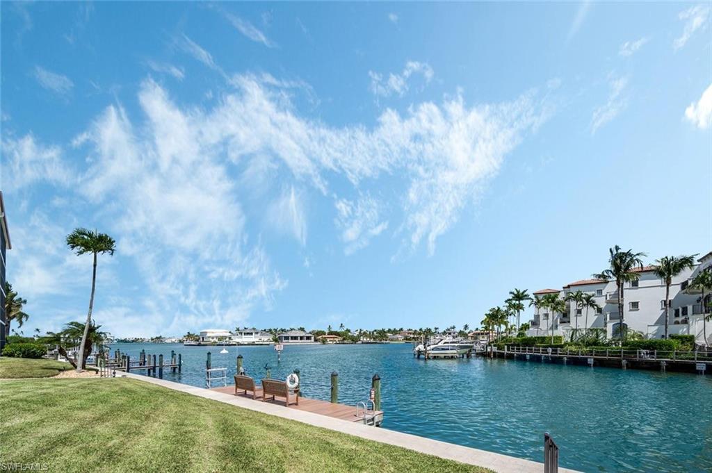 BORDEAUX CLUB - Residential Lease