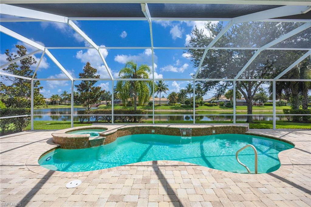 8562 Veronawalk CIR