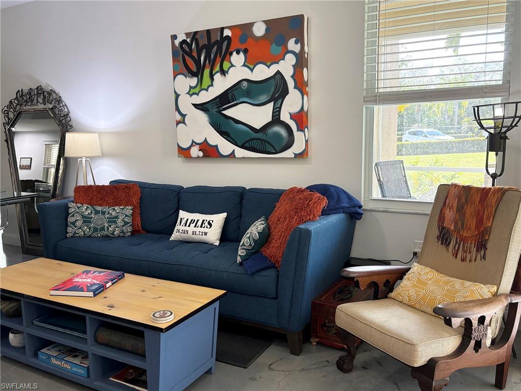 HUNTINGTON LAKES - Residential