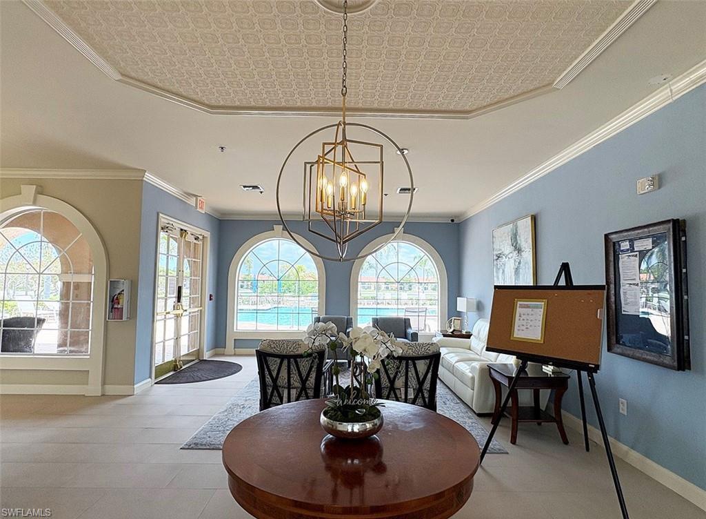 HUNTINGTON LAKES - Residential