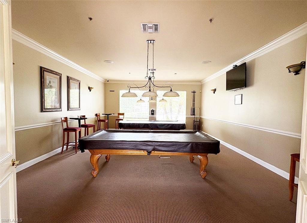 HUNTINGTON LAKES - Residential