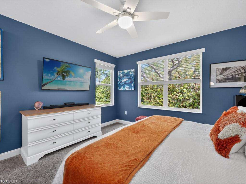 HUNTINGTON LAKES - Residential