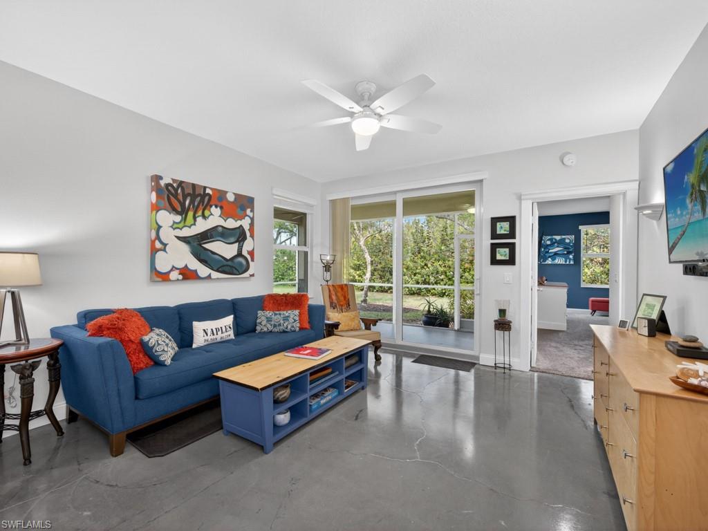 HUNTINGTON LAKES - Residential