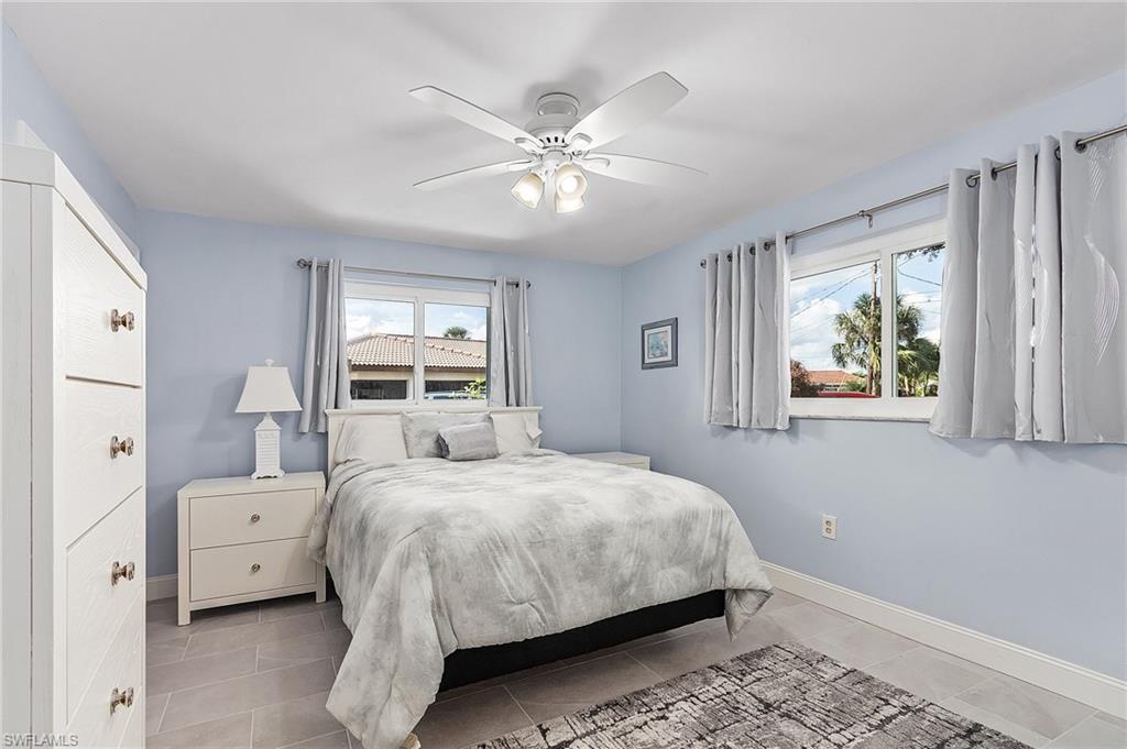 RIVER FOREST - Residential