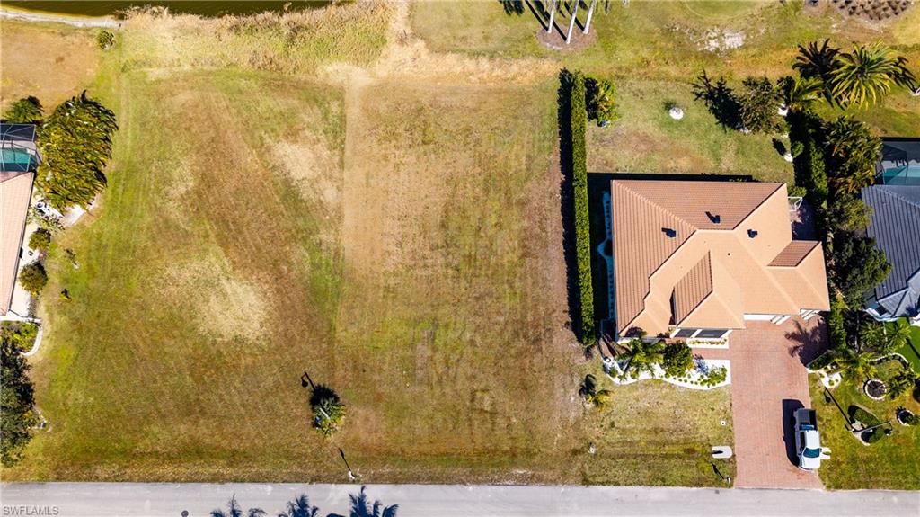 ROYAL PALM GOLF ESTATES - Land