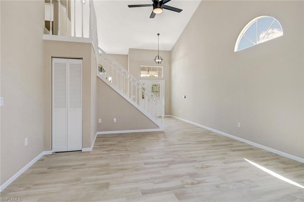 QUEENS PARK AT LAGO VERDE - Residential