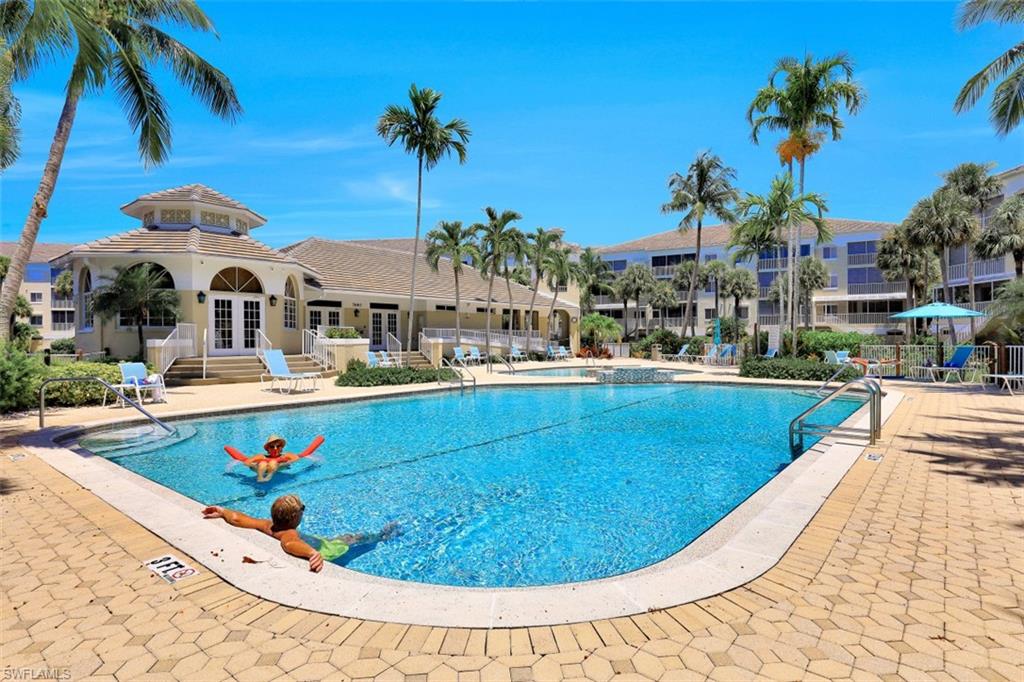 PEBBLE CREEK - Residential