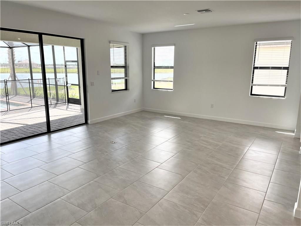 VERDANA VILLAGE - Residential