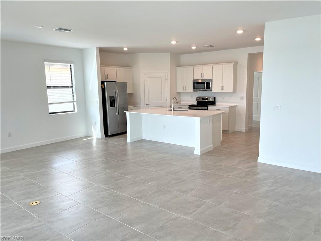 VERDANA VILLAGE - Residential