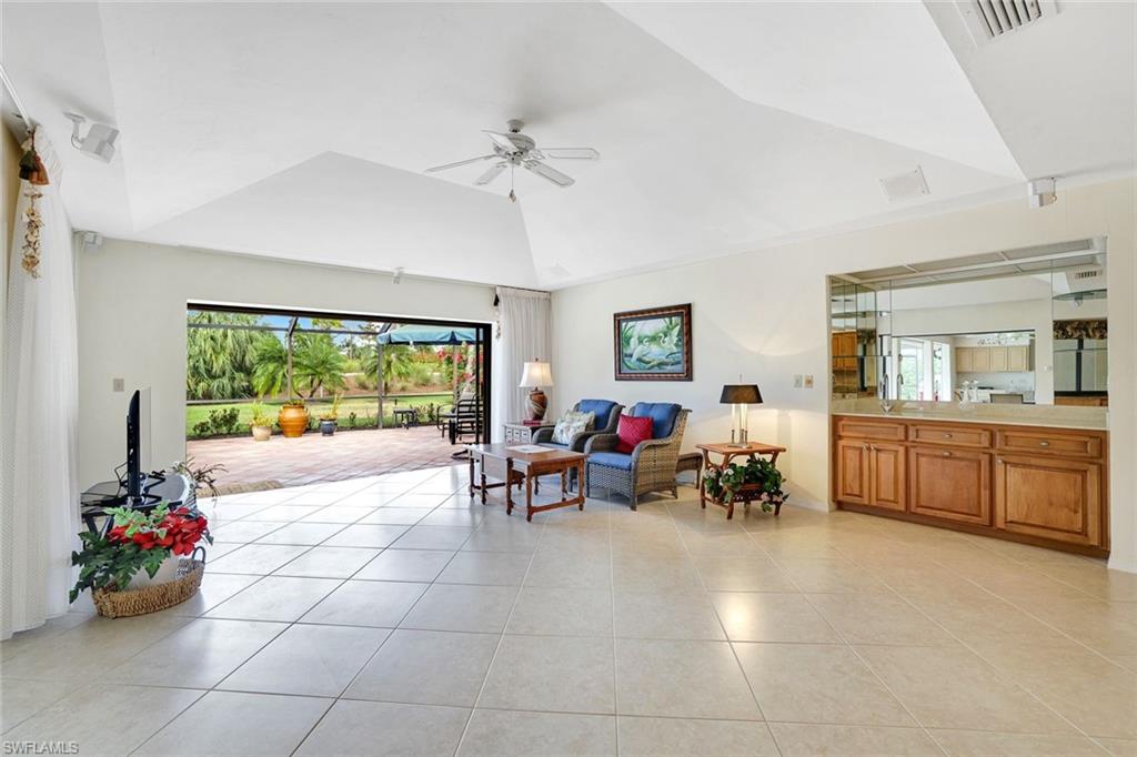 IMPERIAL GOLF ESTATES - Residential