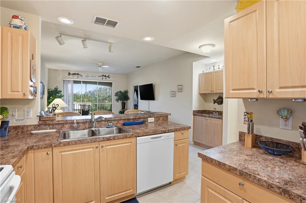 MANDOLIN BAY - Residential