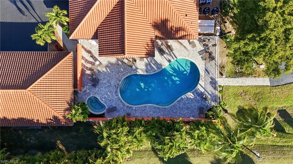 MANDOLIN BAY - Residential