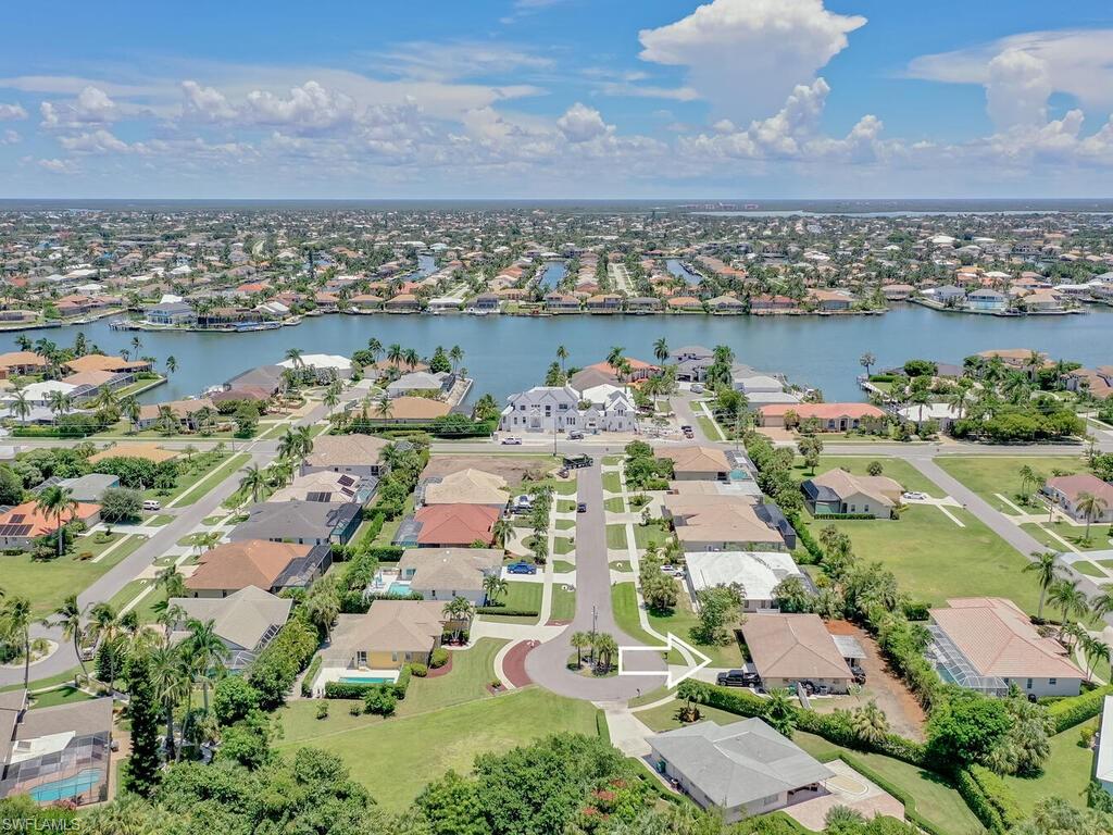 MARCO ISLAND - Residential