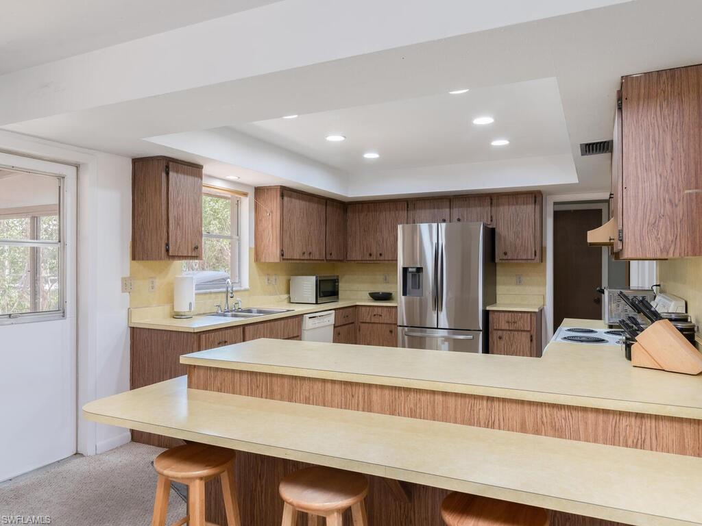 MARCO ISLAND - Residential