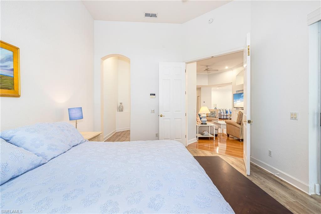 TURTLE POINT - Residential