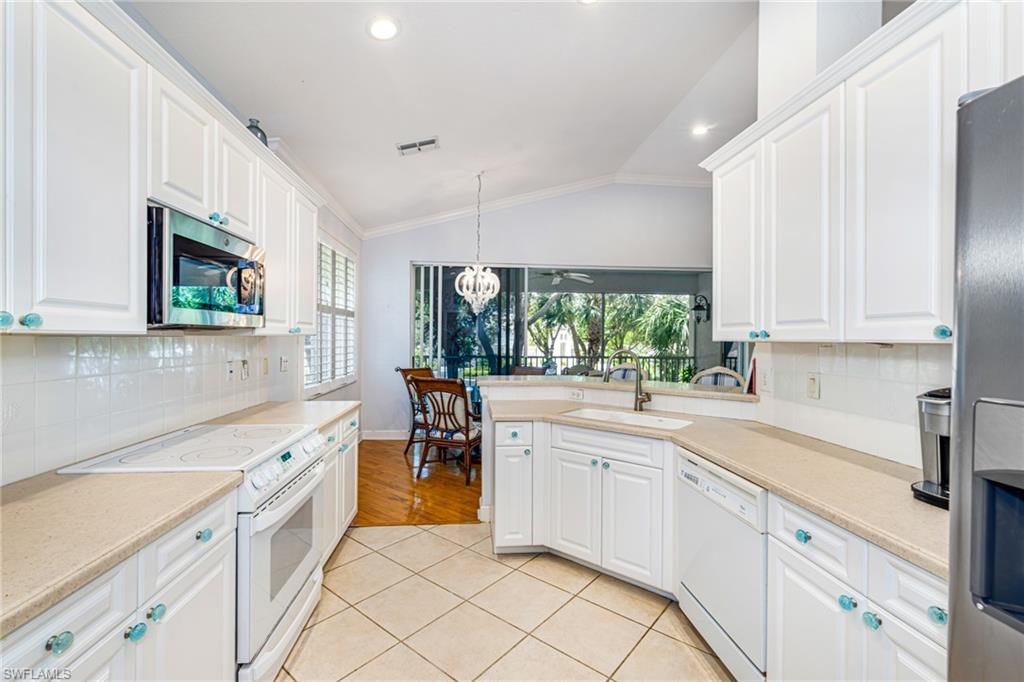 TURTLE POINT - Residential
