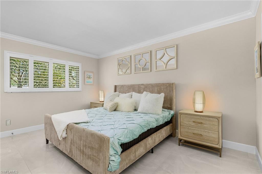 CALUSA CLUB - Residential Lease